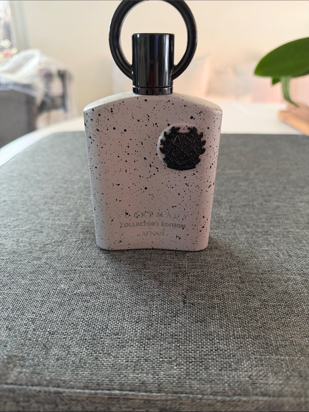 Supremacy Collector's Edition Men's Fragrance - White Speckled Bottle - Picture 2 of 2
